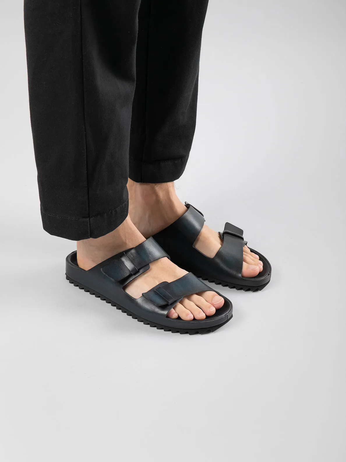 AGORA' 002 - Black Leather Sandals